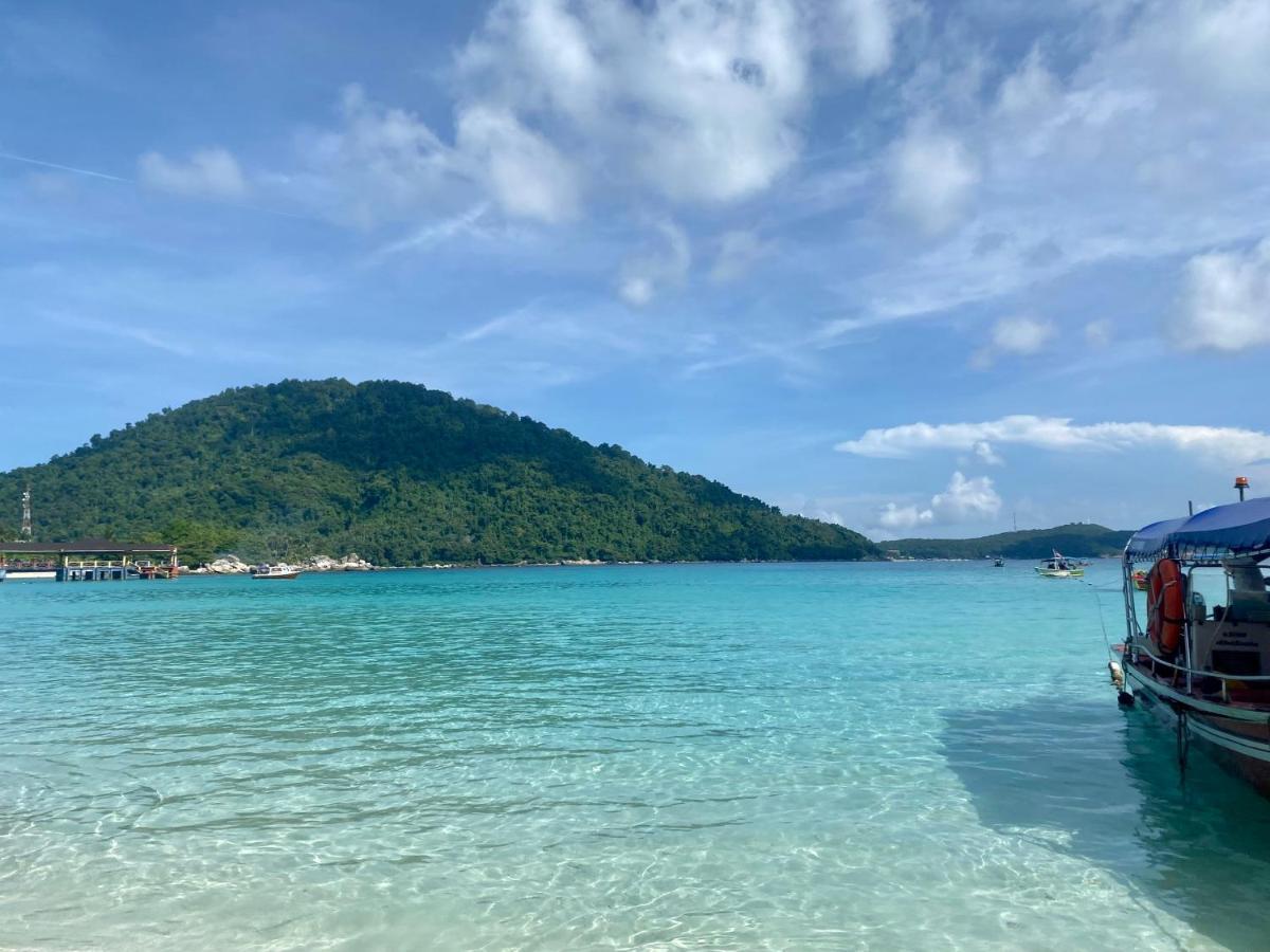 Nazza Homestay Besut With Swimming Pool Near Jetty To Perhentian Kampung Raja Exterior foto